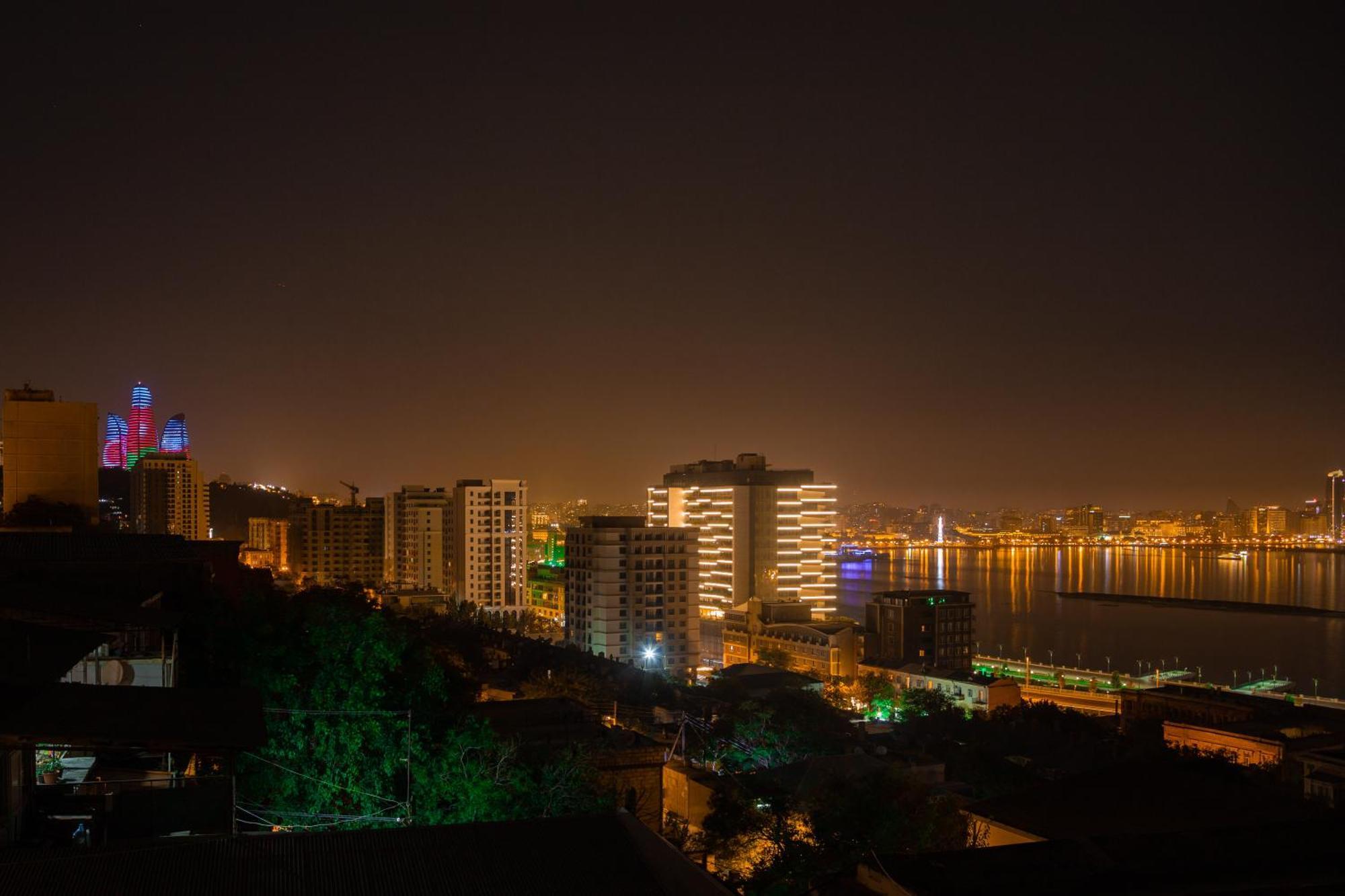 Red Roof Seaview Hotel Баку Екстер'єр фото