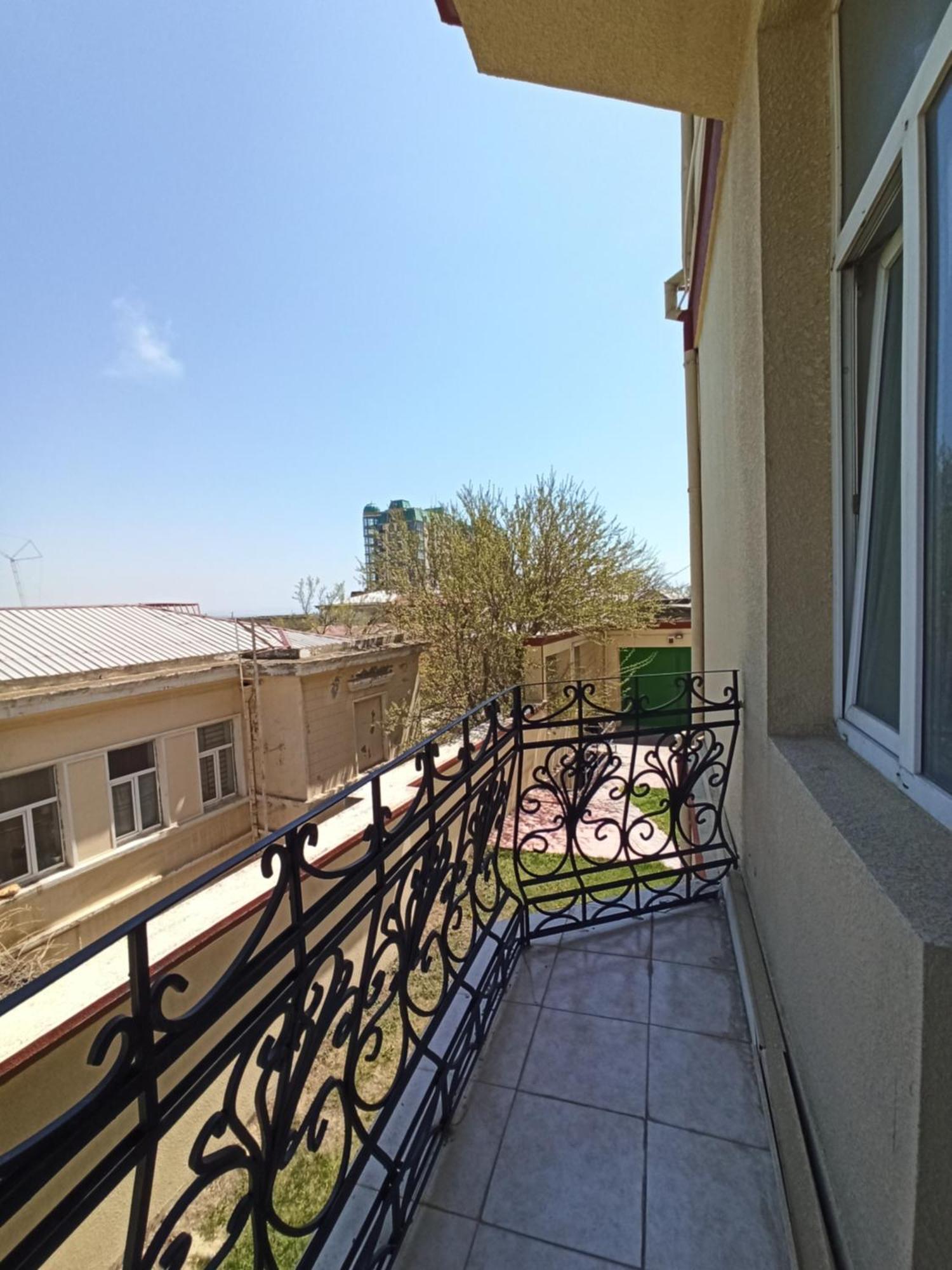 Red Roof Seaview Hotel Баку Екстер'єр фото